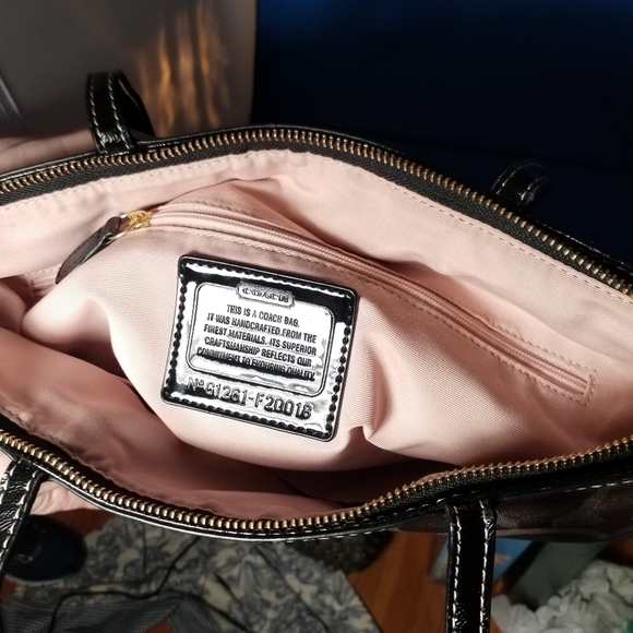 Coach Signature Jacquard Tote 3 Stripe - Picture 3 of 6